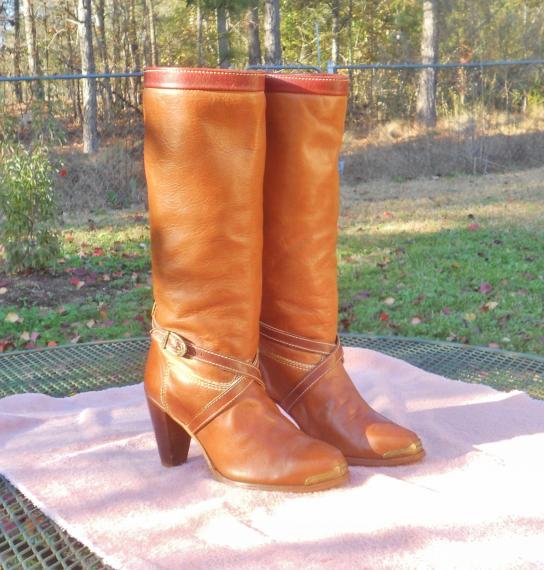 Vintage Zodiac USA 13&rdquo; TALL Leather Western Diva Boots Carmel Crossover Buckle Strap Womens 6.5M